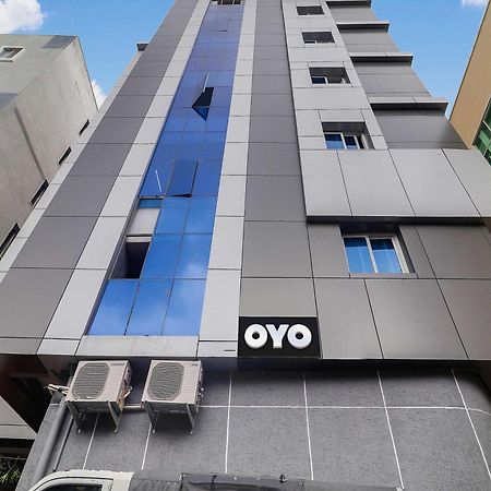Hotel O Red Stone Hotels Hyderabad Exterior foto
